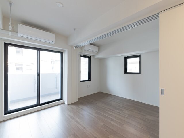 シーズンフラッツ一番町の物件内観写真