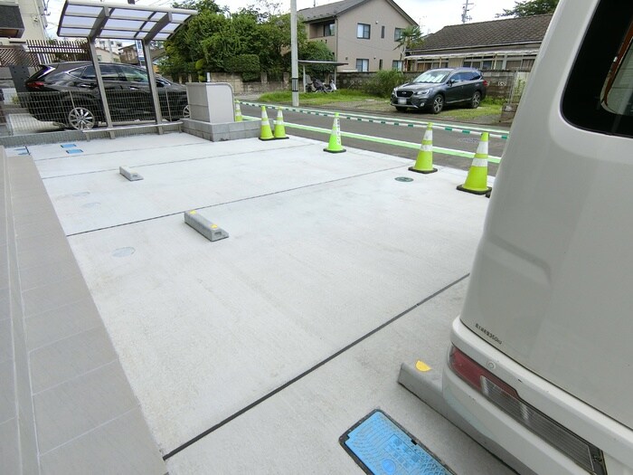 ドゥ・薬師堂　Bの物件外観写真