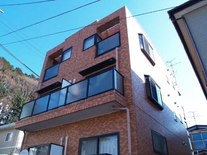 ハイツグローの物件外観写真