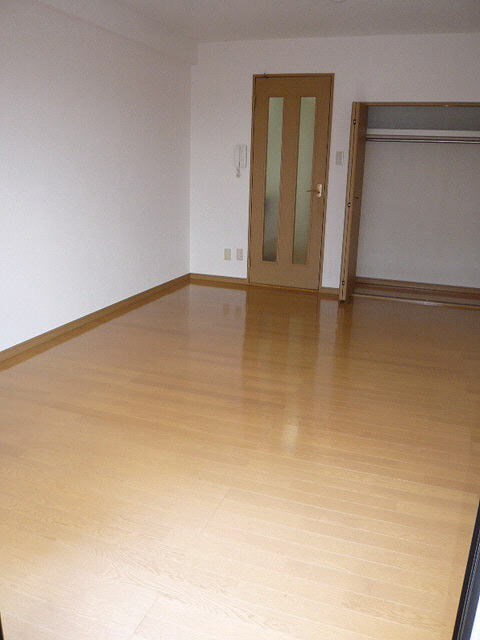 クレセール河原町の物件内観写真