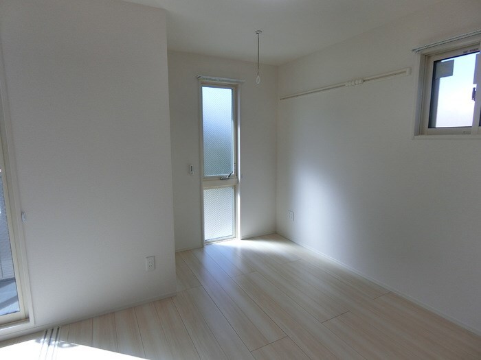 Ｄ－ｒｏｏｍ白萩町の物件内観写真