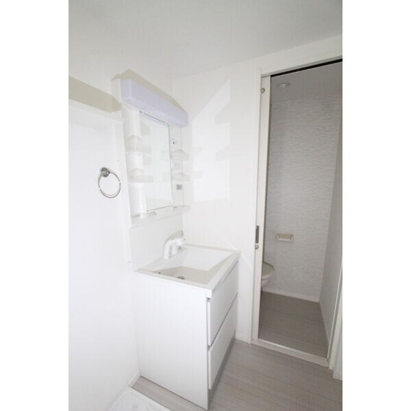 ラ・フォーレ東照宮の物件内観写真