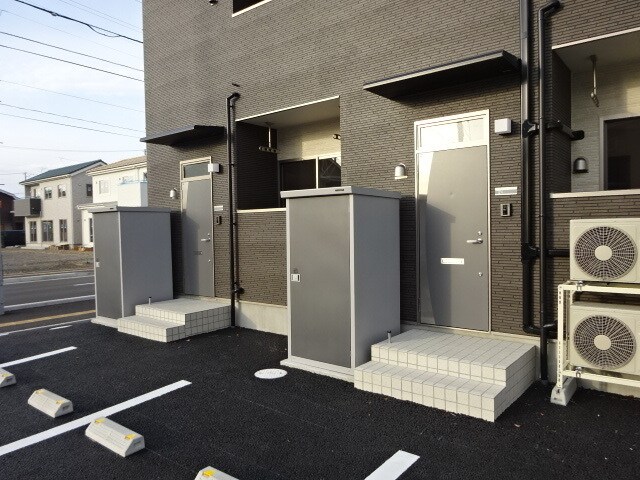 レーヴⅡ番館の物件外観写真