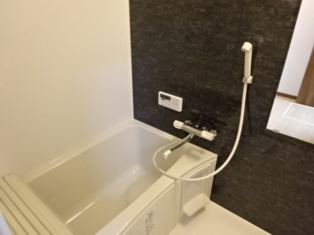 レーヴⅡ番館の物件内観写真