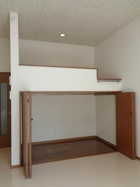 プレーンハイツ宮町の物件内観写真