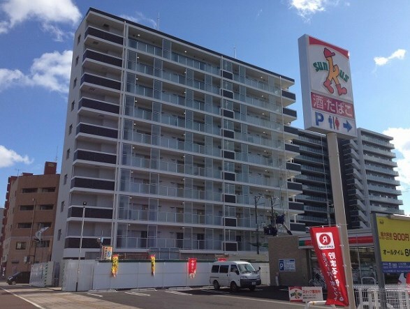 108二十人町の物件外観写真