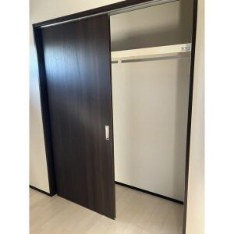 REGALEST泉中央の物件内観写真