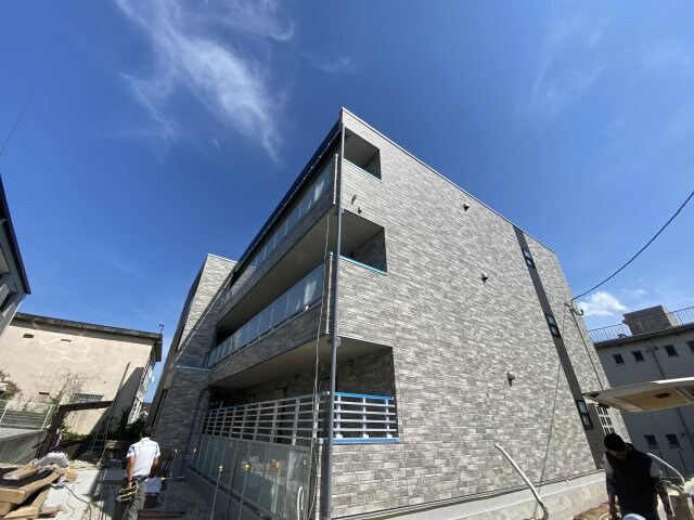 東照宮駅 徒歩8分の物件外観写真