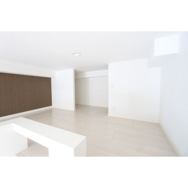 フラームシンフォニーの物件内観写真