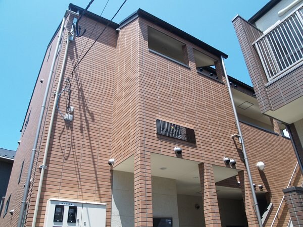 プルメリープルの物件外観写真