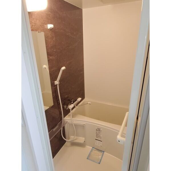 イーグルハイツ錦町の物件内観写真