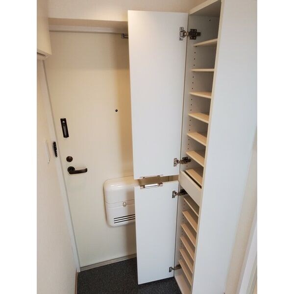 イーグルハイツ錦町の物件内観写真