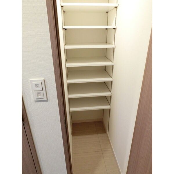 リージア上杉一丁目の物件内観写真