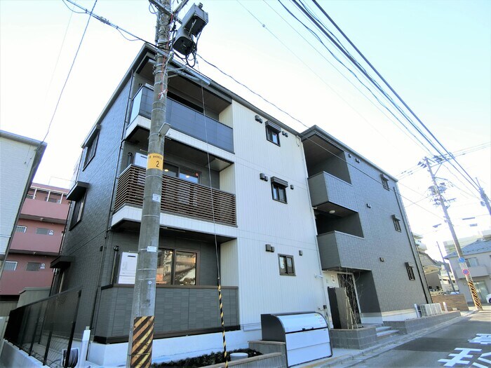 Ｄ－ＲＯＯＭ南材木町の物件外観写真