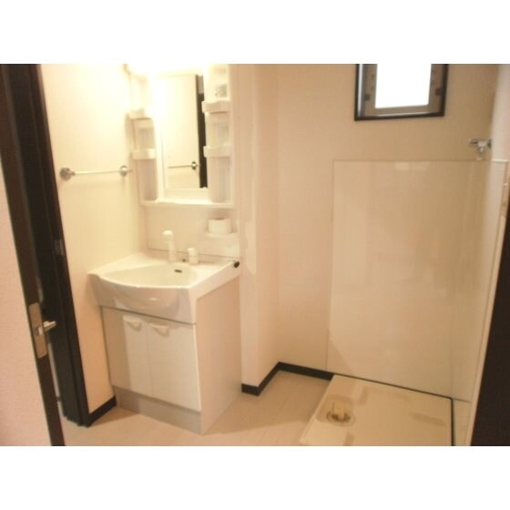 卸町駅 徒歩13分 1-2階の物件内観写真