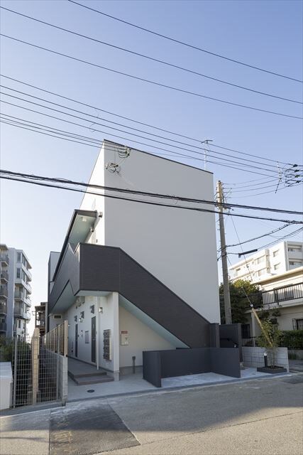 霞ケ丘駅 徒歩4分 1階の物件外観写真