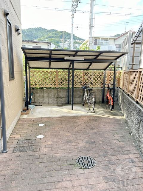 岡本駅 徒歩6分 1階の物件外観写真