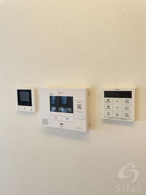 出屋敷駅 バス9分  西難波南下車：停歩1分 1階の物件内観写真