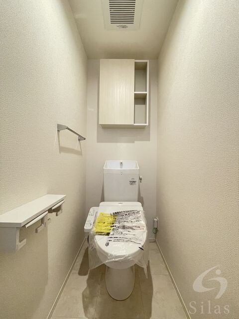 出屋敷駅 バス9分  西難波南下車：停歩1分 2階の物件内観写真