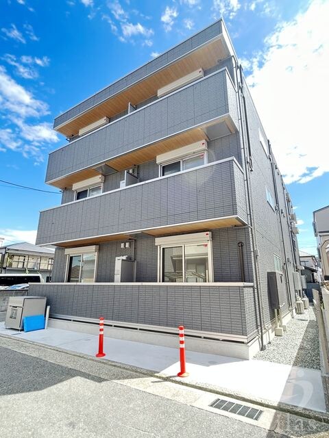 西宮駅 徒歩8分 1階の物件外観写真