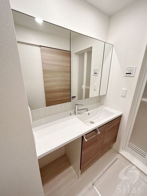 西宮駅 徒歩8分 1階の物件内観写真