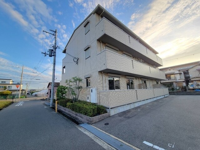 伊丹駅 徒歩18分 3階の物件外観写真