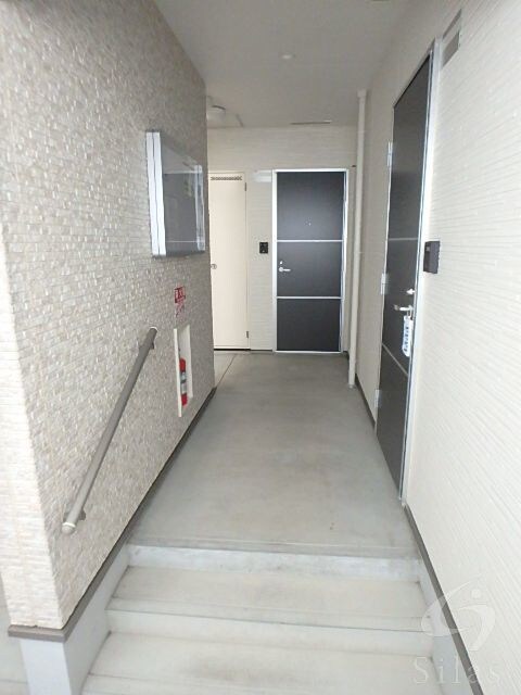 尼崎駅 徒歩5分 2階の物件外観写真
