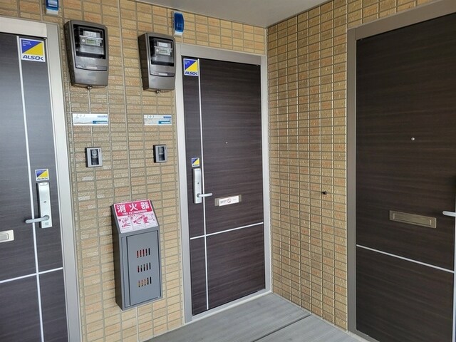 川西池田駅 徒歩16分 1階の物件外観写真