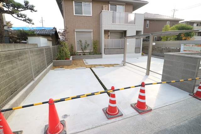 伊丹駅 バス9分  阪急バス下車：停歩3分 1階の物件外観写真