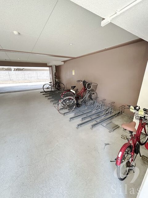 中央市場前駅 徒歩13分 2階の物件外観写真