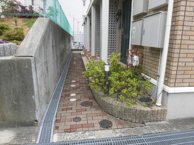 須磨海浜公園駅 徒歩1分 2階の物件外観写真