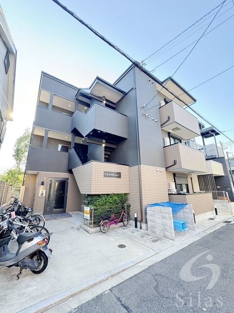 武庫川駅 徒歩3分 1階の物件外観写真