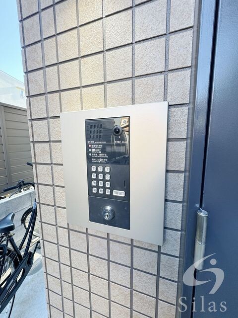 武庫川駅 徒歩3分 1階の物件外観写真