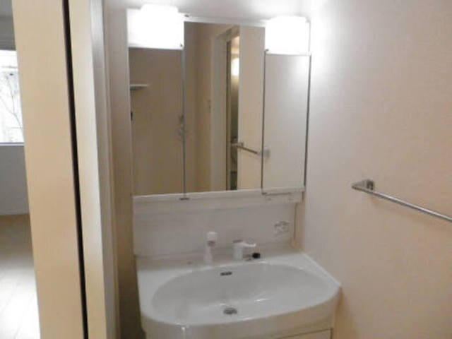 伊丹駅 バス15分  中野東バス停下車：停歩3分 1階の物件内観写真