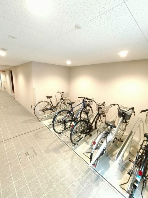 西宮駅 徒歩5分 4階の物件外観写真