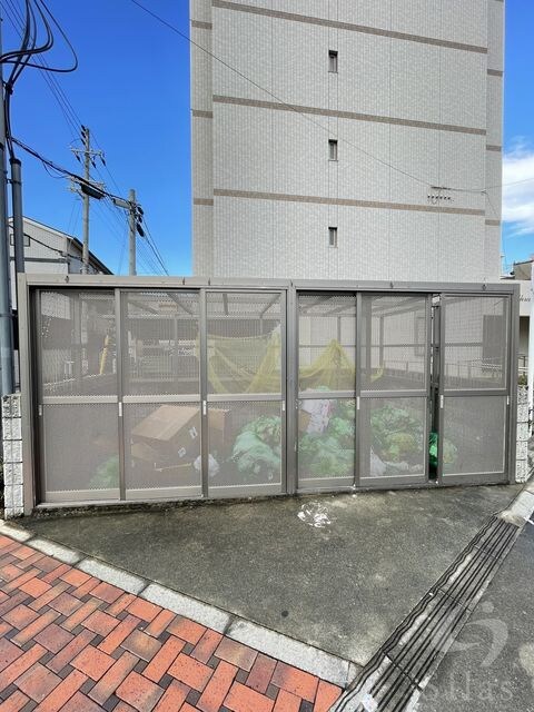 尼崎駅 徒歩5分 2階の物件外観写真