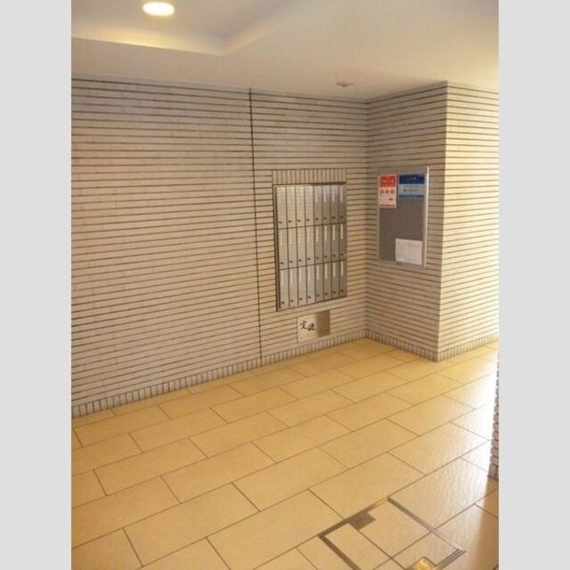 出屋敷駅 徒歩9分 3階の物件外観写真