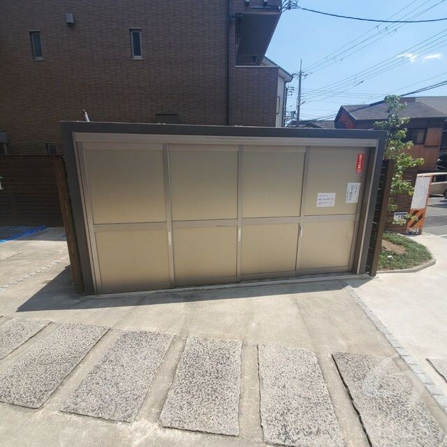 尼崎駅 徒歩9分 1階の物件外観写真