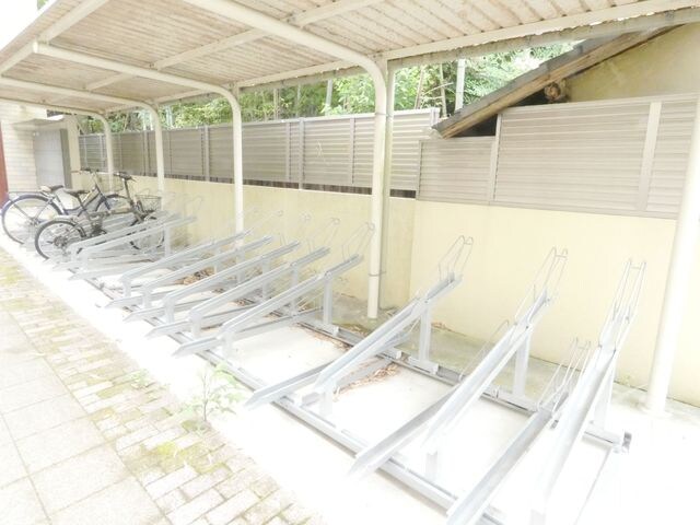 宝塚南口駅 徒歩6分 3階の物件外観写真