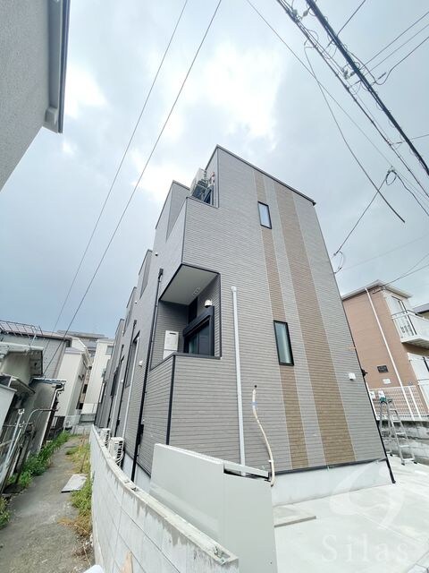 大倉山駅 徒歩9分 1階の物件外観写真