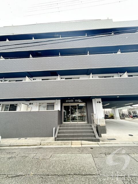 川西能勢口駅 徒歩15分 1階の物件外観写真