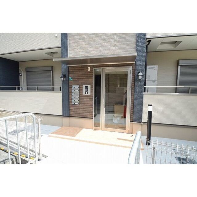 伊丹駅 徒歩8分 1階の物件外観写真