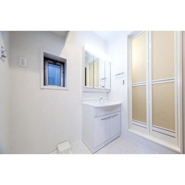 出屋敷駅 徒歩17分 2階の物件内観写真