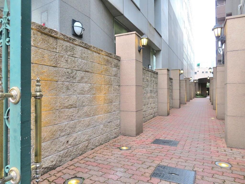 アルグラッド野田阪神の物件外観写真