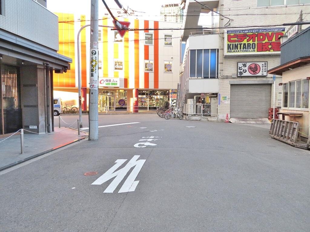 CASSIA福島駅前の物件外観写真