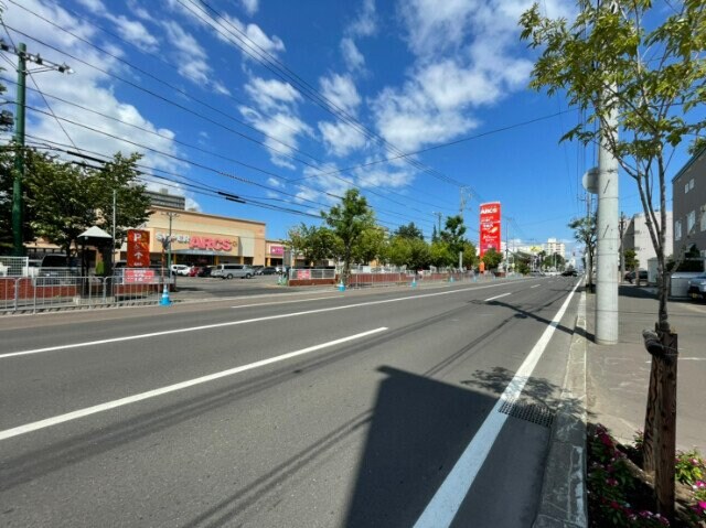 北２４条駅 徒歩9分 1階の物件外観写真