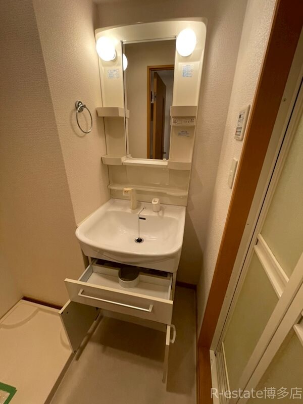 天神南駅 徒歩3分 3階の物件内観写真