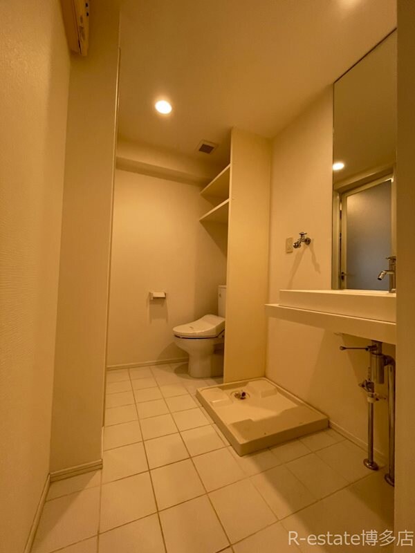 薬院大通駅 徒歩5分 7階の物件内観写真