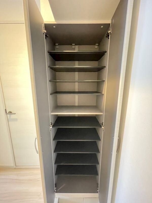 MODERN PALAZZO KEGO SUNの物件内観写真