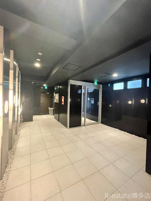 箱崎駅 徒歩3分 7階の物件内観写真